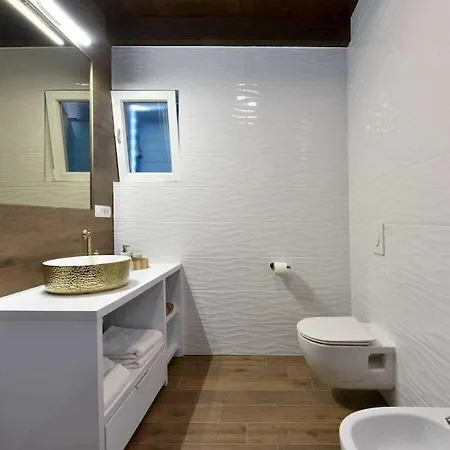 Jurenda Comfortable Willa Sukošan