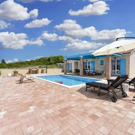 Jurenda Comfortable * Sukošan