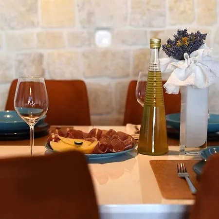 Jurenda Comfortable Villa *