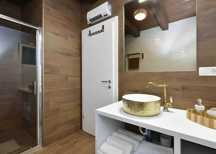 Jurenda Comfortable Villa Sukošan