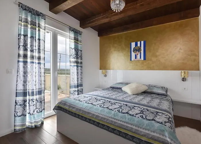 Jurenda Comfortable Villa *